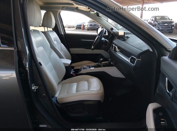 JM3KFBAY2M0424588 2021 MAZDA CX-5 Gray Вид салону спереду