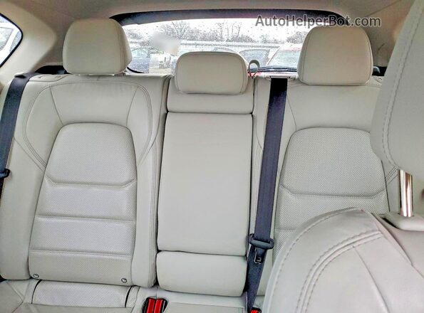 JM3KFBCM2M1369709 2021 MAZDA CX-5 Charcoal Հետևի նստատեղերի տեսք