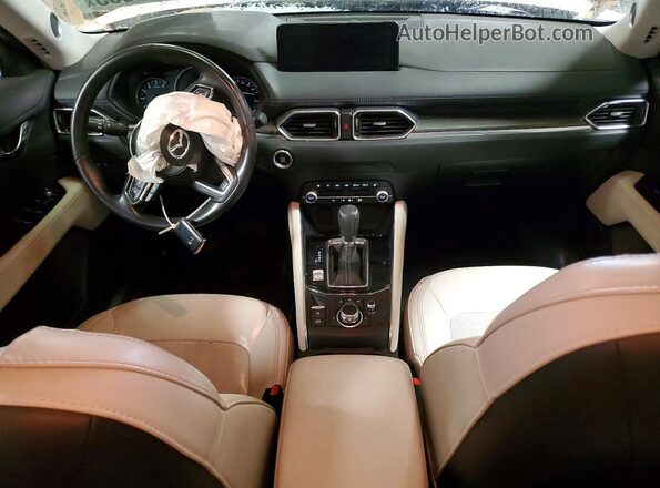 JM3KFBDM7M1301324 2021 MAZDA CX-5 White Widok deski rozdzielczej