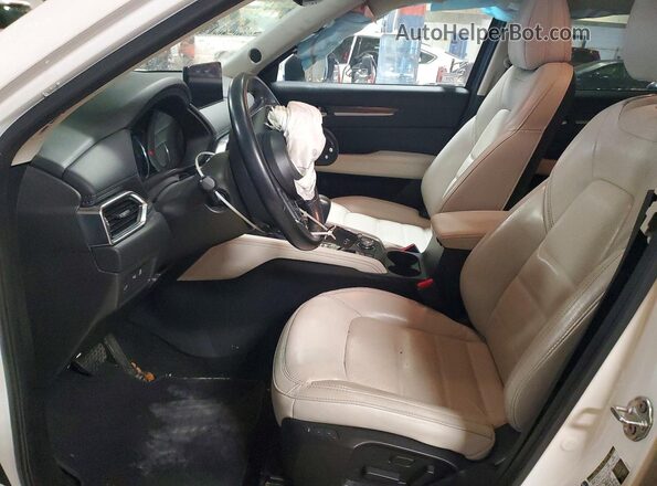 JM3KFBDM7M1301324 2021 MAZDA CX-5 White Widok wnętrza z przodu