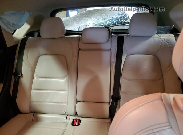 JM3KFBDM7M1301324 2021 MAZDA CX-5 White Widok tylnych siedzeń