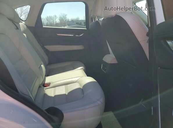 JM3KFBEM8N1549761 2022 MAZDA CX-5 White Vista interior trasera