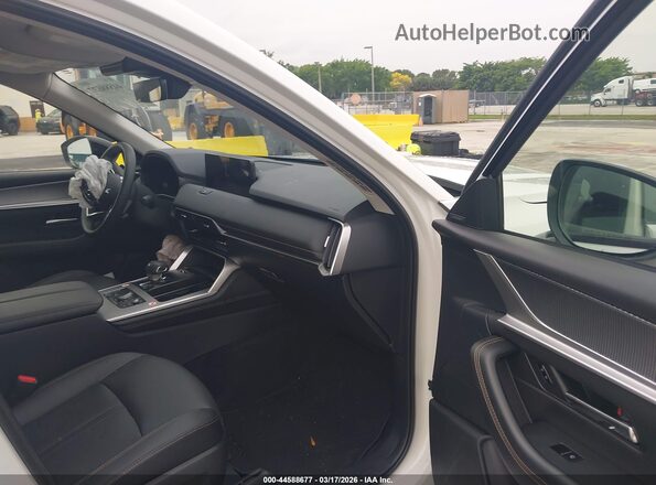 JM3KKCHDXT1353282 2026 MAZDA CX-90 White Вид салону спереду