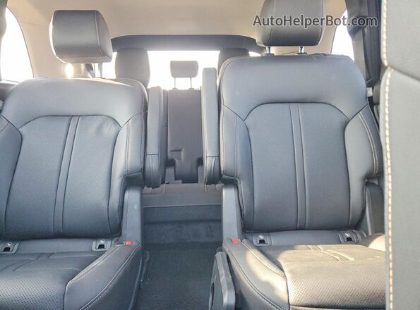 JM3KKCHDXT1356036 2026 MAZDA CX-90 Gray Вид задніх сидінь