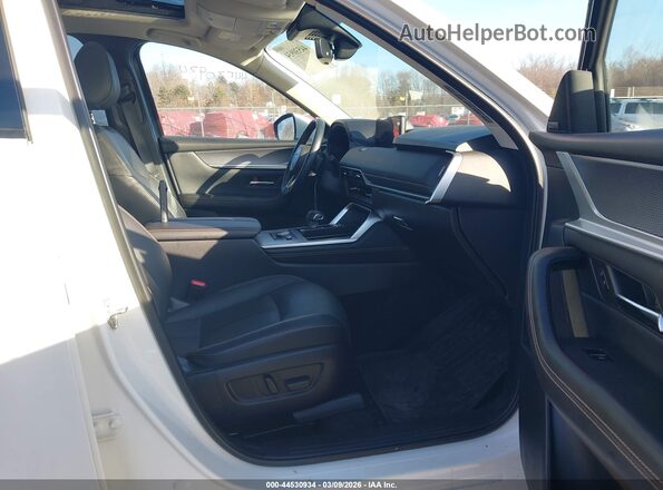 JM3KKDHAXR1111094 2024 MAZDA CX-90 PHEV White წინა სალონის ხედი