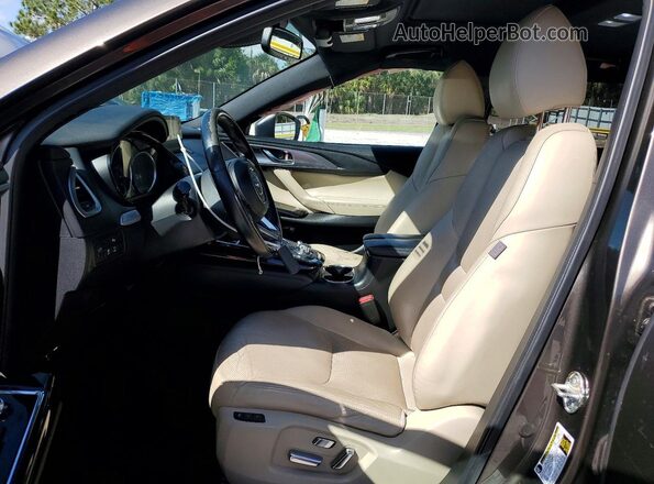 JM3TCADY3J0200230 2018 MAZDA CX-9 Gray Front interior view
