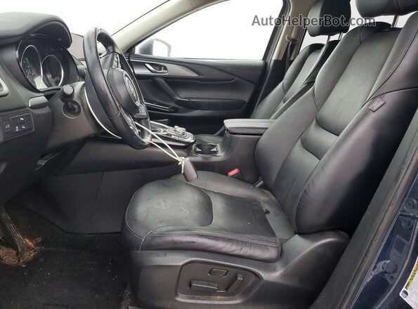 JM3TCBCY2M0534373 2021 MAZDA CX-9 Blue Front interior view