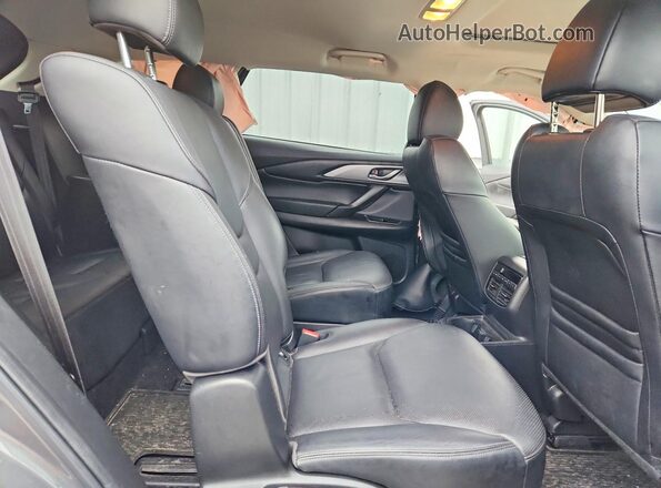 JM3TCBCY7P0645246 2023 MAZDA CX-9 Gray Rear interior view