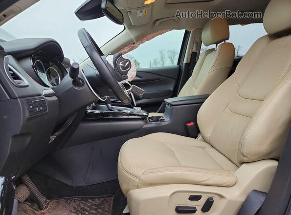 JM3TCBCY9P0639500 2023 MAZDA CX-9 Charcoal Front interior view