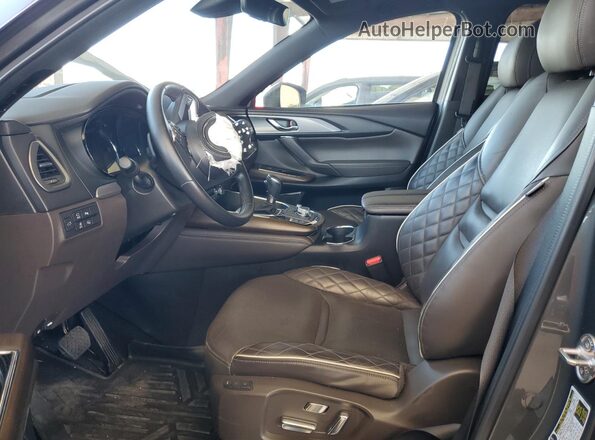 JM3TCBEY7M0528954 2021 MAZDA CX-9 Gray Front interior view