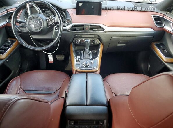 JM3TCBEYXJ0201797 2018 MAZDA CX-9 Charcoal Vista del salpicadero