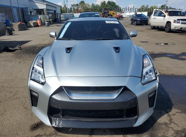 JN1AR5EF9HM820993 2017 NISSAN GT-R Silver Դիմացի տեսք