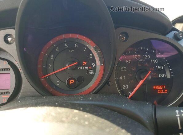 JN1AZ4EH2LM823397 2020 NISSAN 370Z White ხელსაწყოთა პანელის ხედი