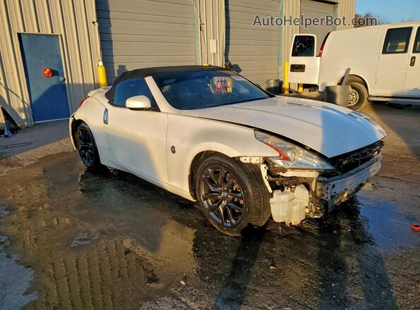 JN1AZ4FH9HM940349 2017 NISSAN 370Z White Առջևի աջ