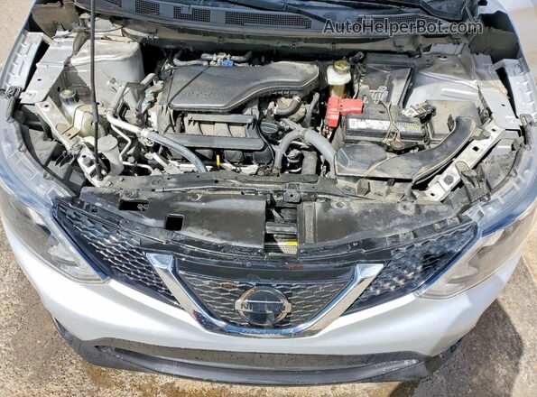 JN1BJ1CP8KW213835 2019 NISSAN ROGUE Silver Вид задньої частини салону
