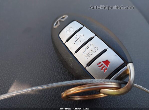 JN1BY1AR6HM770652 2017 INFINITI Q70 Gray Vista del salpicadero