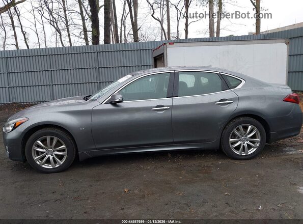 JN1BY1AR7JM220172 2018 INFINITI Q70 Gray Widok wnętrza 360 stopni