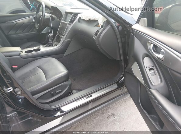 JN1EV7AP2HM736831 2017 INFINITI Q50 Черный Вид салона спереди