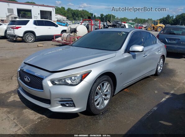 JN1EV7AP6HM738453 2017 INFINITI Q50 Silver Przód lewy