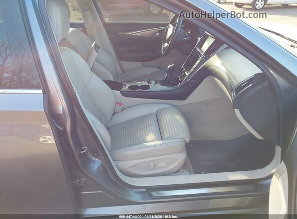 JN1EV7AR6JM441867 2018 INFINITI Q50 Gray Вид салону спереду