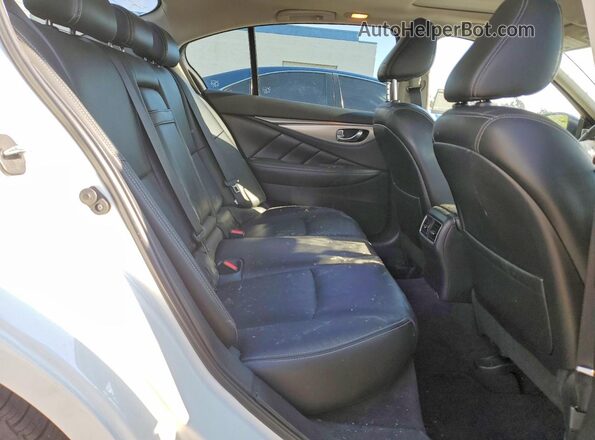 JN1EV7BR7MM750363 2021 INFINITI Q50 White Vista de los asientos traseros