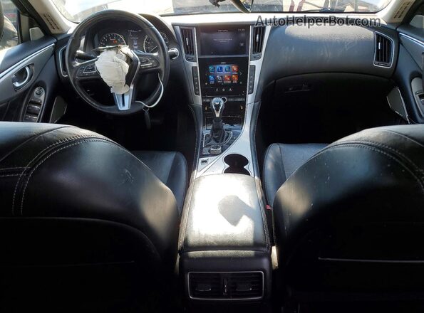 JN1EV7BR7MM750363 2021 INFINITI Q50 White Vista del salpicadero