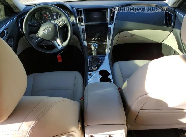 JN1EV7BR7MM754686 2021 INFINITI Q50 White Widok deski rozdzielczej