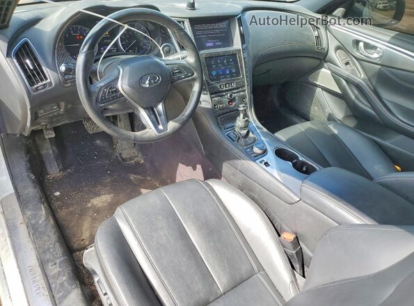JN1EV7EL9JM392153 2018 INFINITI Q60 Белый Вид панели приборов