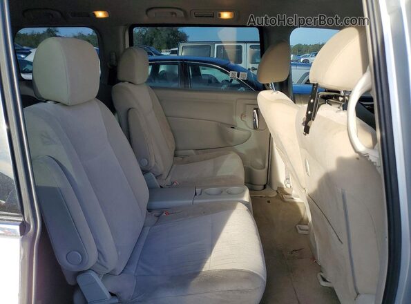 JN8AE2KP7H9167933 2017 NISSAN QUEST Silver 