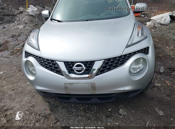 JN8AF5MV7HT753982 2017 NISSAN JUKE Gray წინა პანელის ხედი