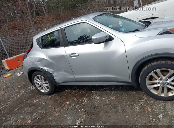 JN8AF5MV7HT753982 2017 NISSAN JUKE Gray ხელსაწყოთა პანელის ხედი