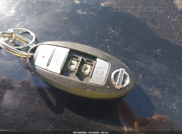 JN8AT2MT0KW502426 2019 NISSAN ROGUE White 