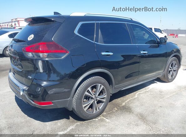 JN8AT2MT2KW267561 2019 NISSAN ROGUE Black Tył prawy