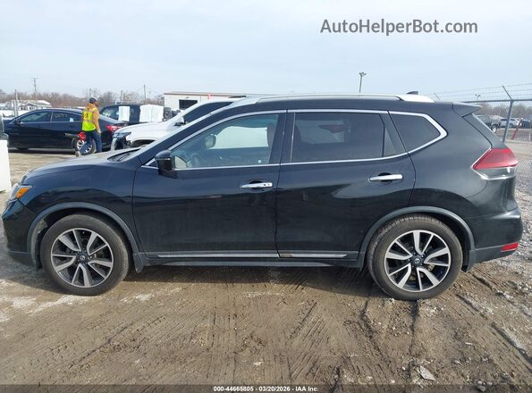 JN8AT2MT9JW486337 2018 NISSAN ROGUE Black სალონის 360-გრადუსიანი ხედი