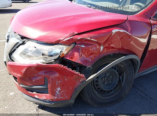 JN8AT2MTXHW392008 2017 NISSAN ROGUE Red Widok z przodu