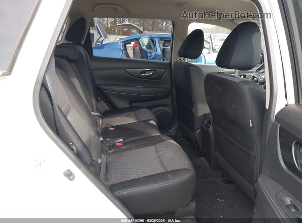 JN8AT2MV3KW396359 2019 NISSAN ROGUE White VIN կոդի պիտակի տեսք