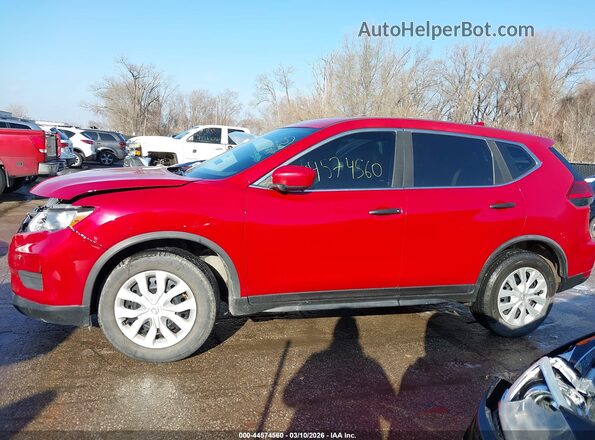 JN8AT2MV4HW257981 2017 NISSAN ROGUE Red 