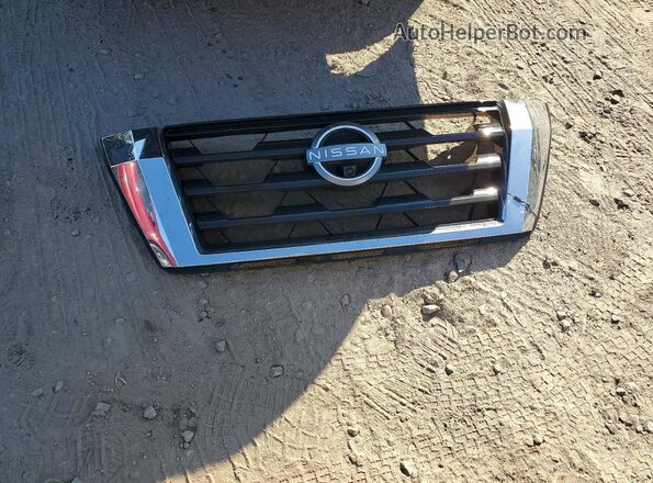 JN8AY2BA3M9374204 2021 NISSAN ARMADA Silver Widok naklejki z numerem VIN