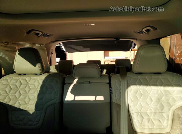 JN8AY3ED8S9301256 2025 NISSAN ARMADA White Widok tylnych siedzeń