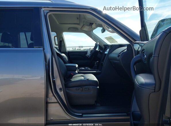 JN8AZ2AF3M9717605 2021 INFINITI QX80 Gray Vista interior delantera