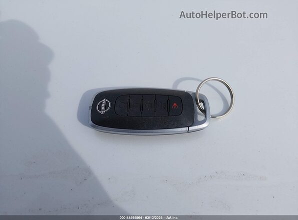 JN8BT3BB8RW430180 2024 NISSAN ROGUE White Առջևի վահանակի տեսք