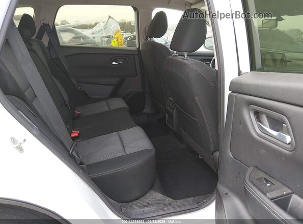 JN8BT3BB8RW430180 2024 NISSAN ROGUE White VIN կոդի պիտակի տեսք