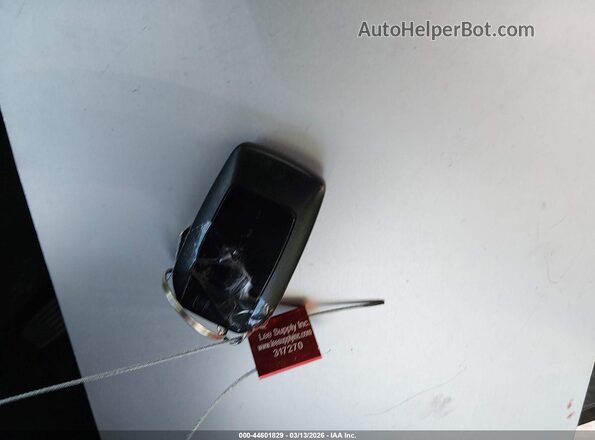 JTDACAAU2S3063167 2025 TOYOTA LE Черный Вид панели приборов