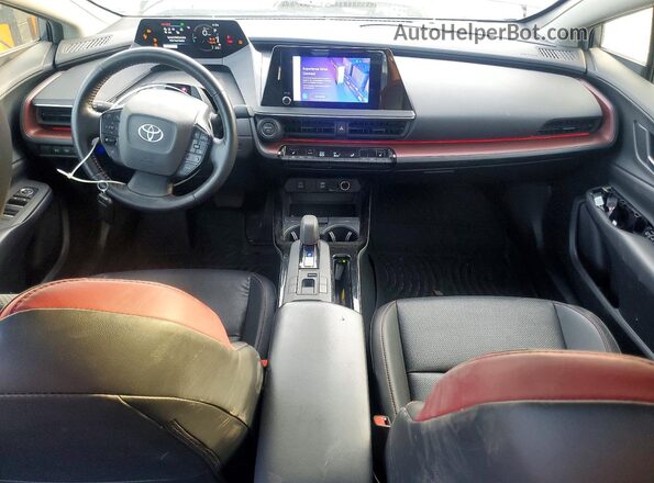 JTDACACU3P3010353 2023 TOYOTA PRIUS Gray Widok deski rozdzielczej