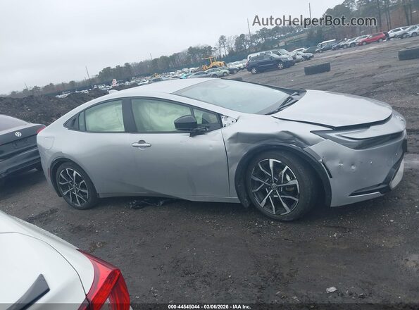 JTDACACU8R3025384 2024 TOYOTA PRIUS PRIME Silver Вид задньої частини салону