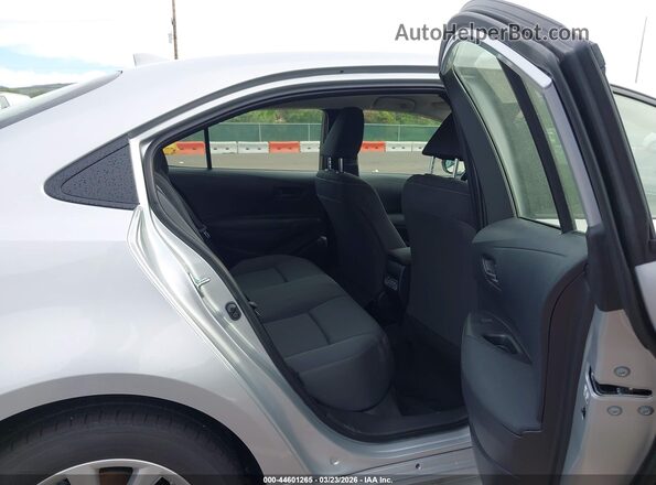 JTDB4MEE4T3035863 2026 TOYOTA LL Gray Vista de la etiqueta del VIN