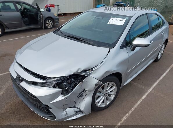 JTDB4MEE4T3035863 2026 TOYOTA LL Gray Vista frontal