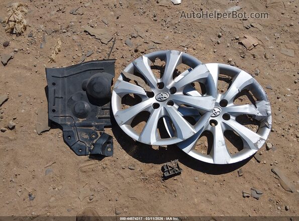JTDBCMFEXR3041354 2024 TOYOTA LL Silver ხელსაწყოთა პანელის ხედი