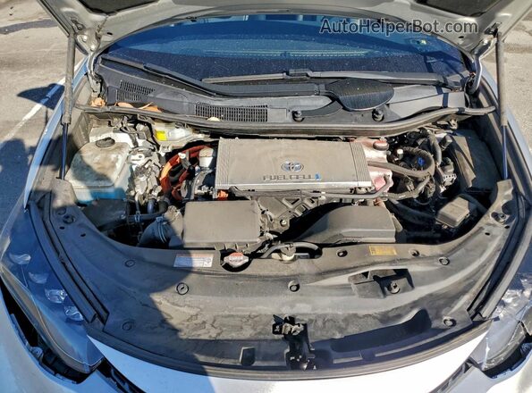 JTDBVRBD0GA000289 2016 TOYOTA MIRAI Silver Rear interior view