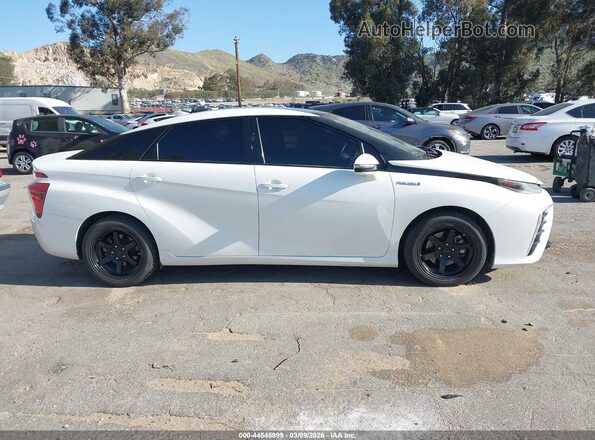 JTDBVRBD0GA000468 2016 TOYOTA MIRAI White Սալոնի հետևի տեսք